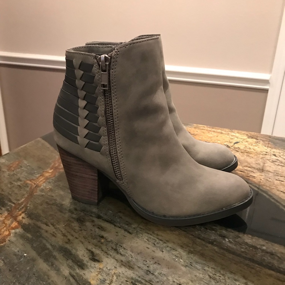 Ladies ankle boots